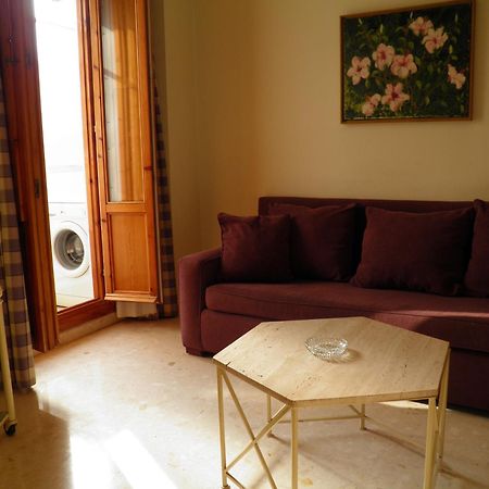 Apartaments St. Jordi Comtal Барселона Экстерьер фото