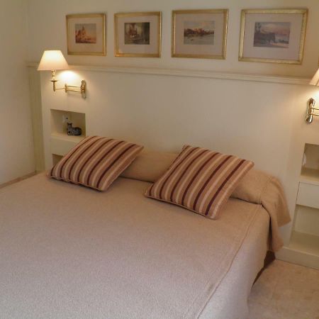 Apartaments St. Jordi Comtal Барселона Экстерьер фото