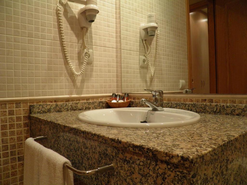 Apartaments St. Jordi Comtal Барселона Экстерьер фото