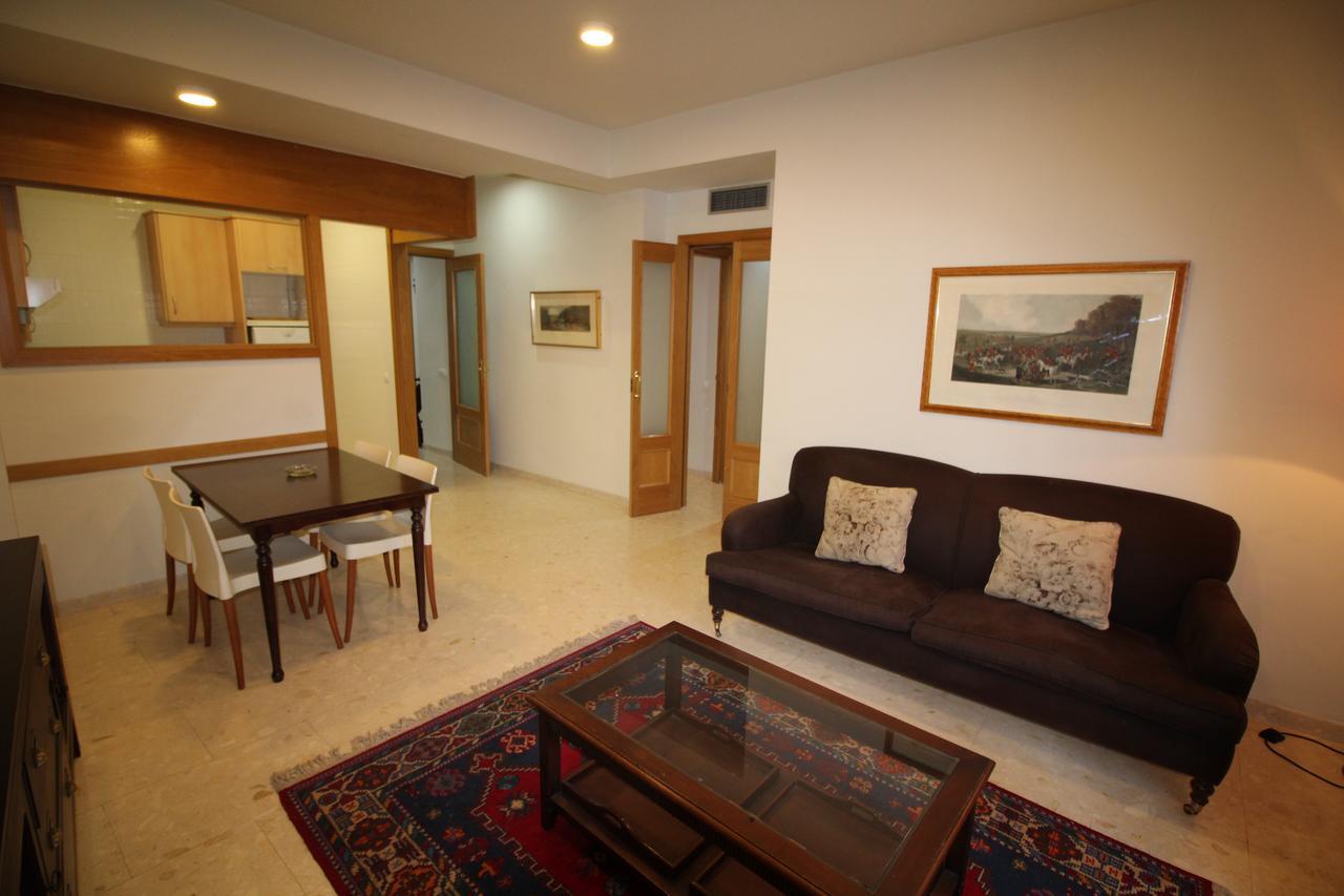 Apartaments St. Jordi Comtal Барселона Экстерьер фото