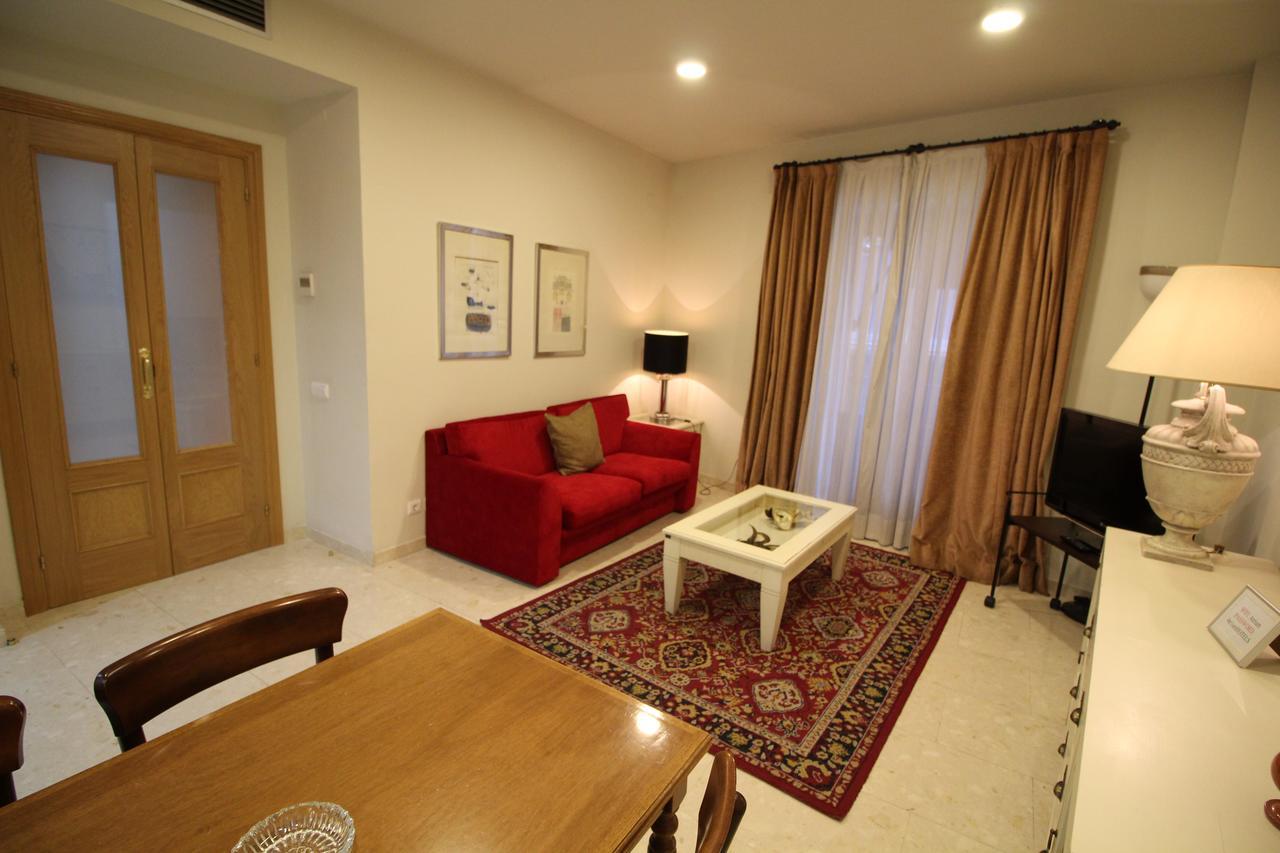Apartaments St. Jordi Comtal Барселона Экстерьер фото