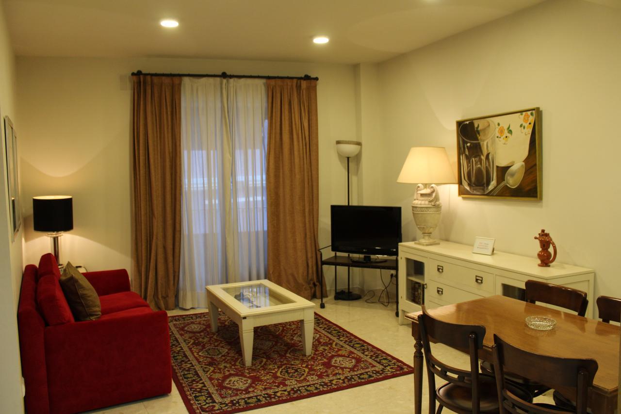 Apartaments St. Jordi Comtal Барселона Экстерьер фото