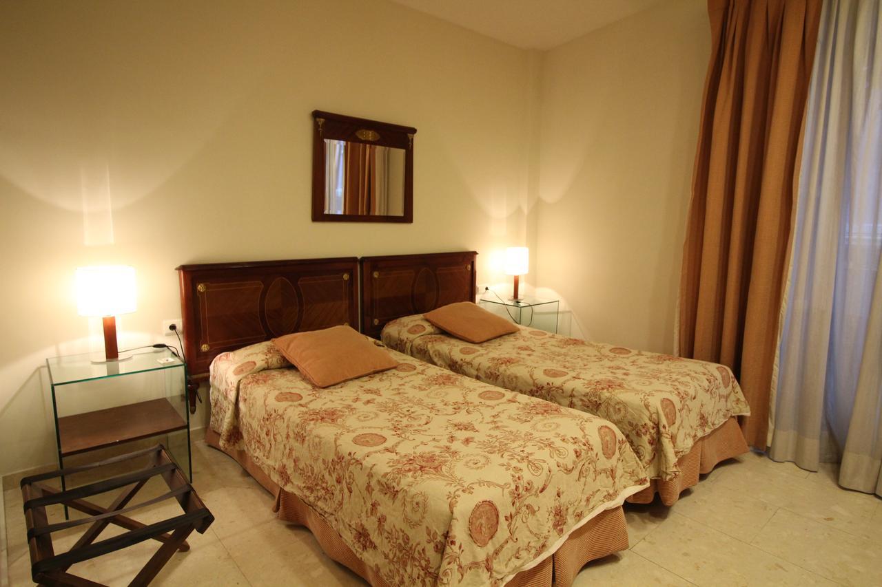 Apartaments St. Jordi Comtal Барселона Экстерьер фото