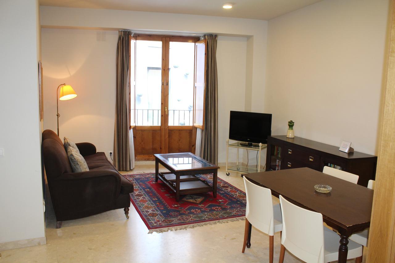 Apartaments St. Jordi Comtal Барселона Экстерьер фото