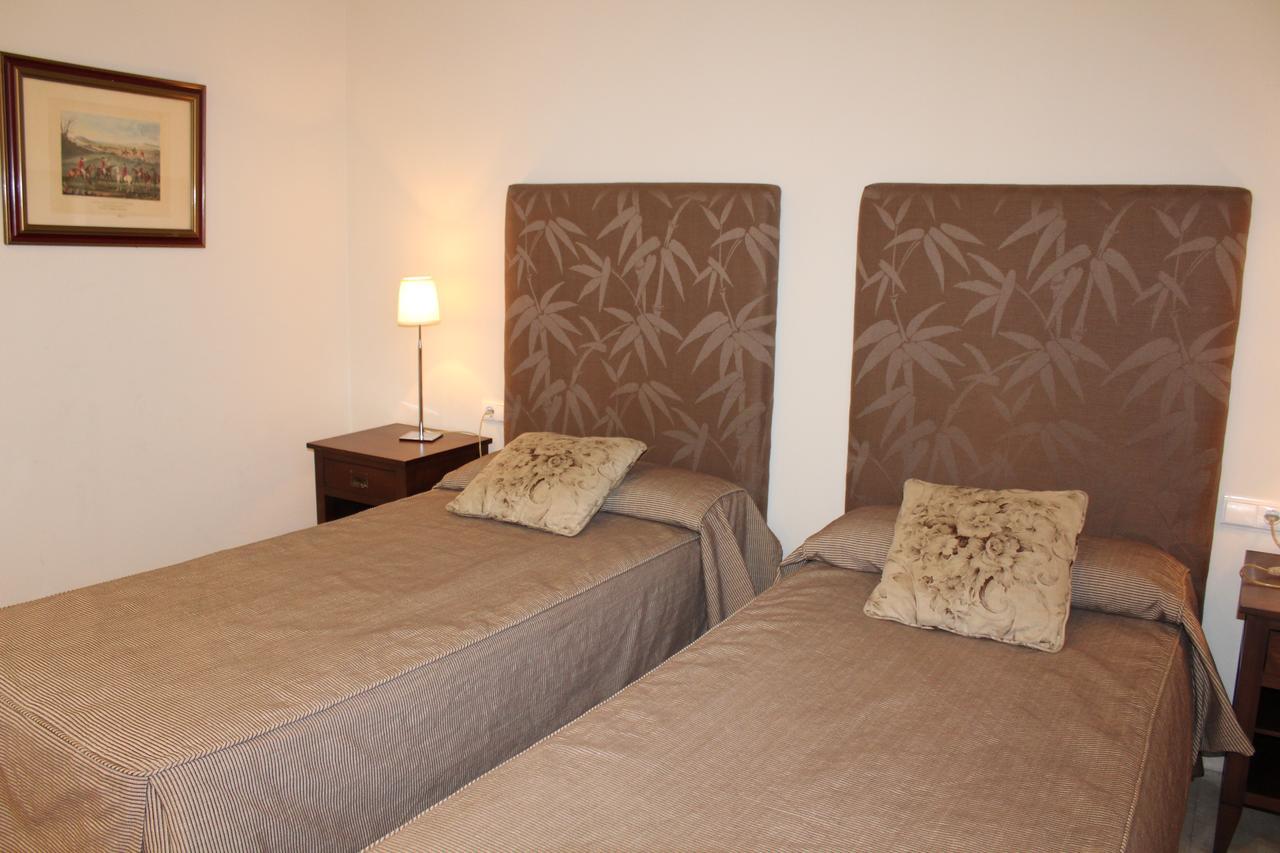 Apartaments St. Jordi Comtal Барселона Экстерьер фото
