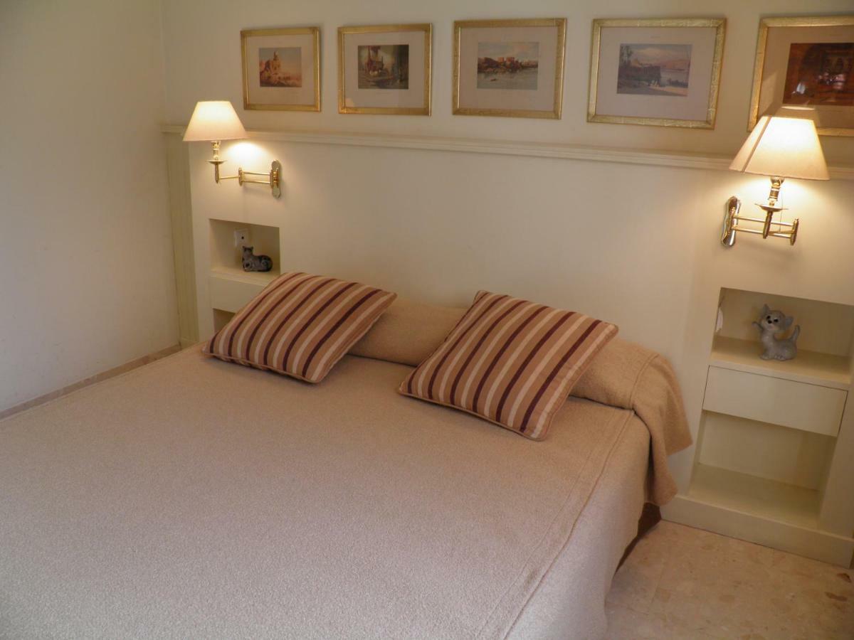 Apartaments St. Jordi Comtal Барселона Экстерьер фото